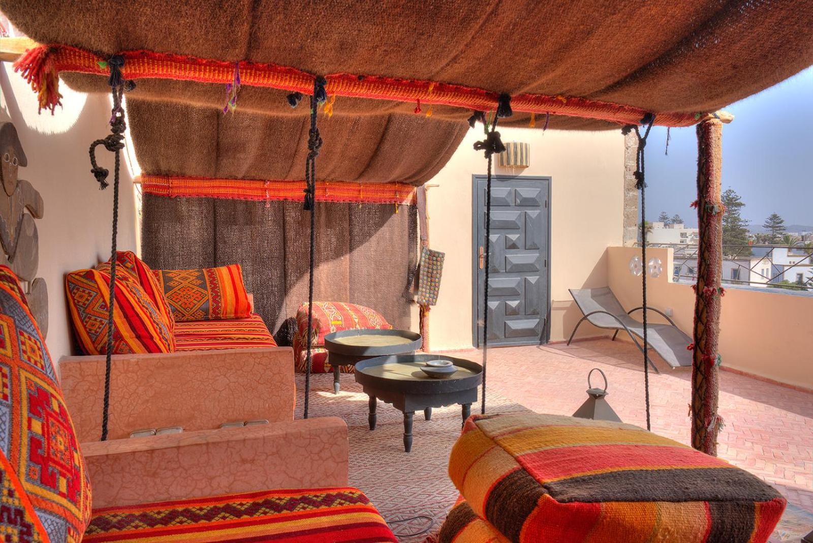 Western Apartment